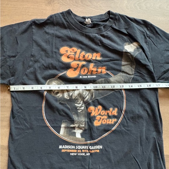 Vintage Style Elton John Tour Tee - Picture 4 of 5